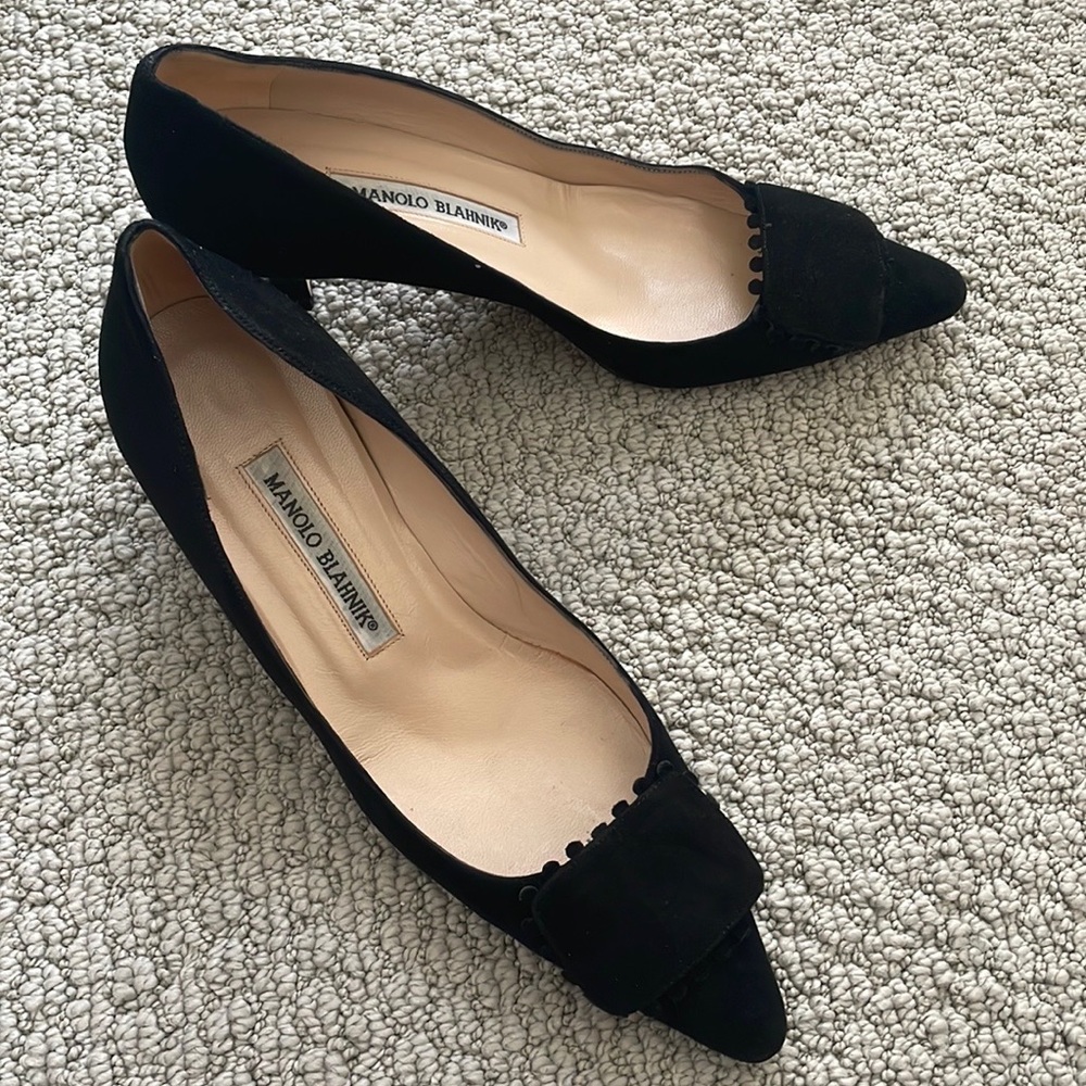 manolo blahnik pumps